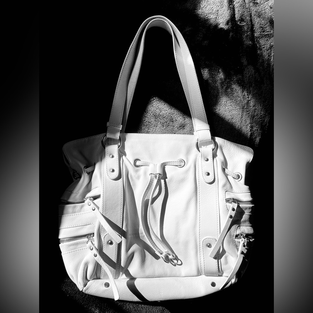 NUOVEDIVE Italian White Leather Tote